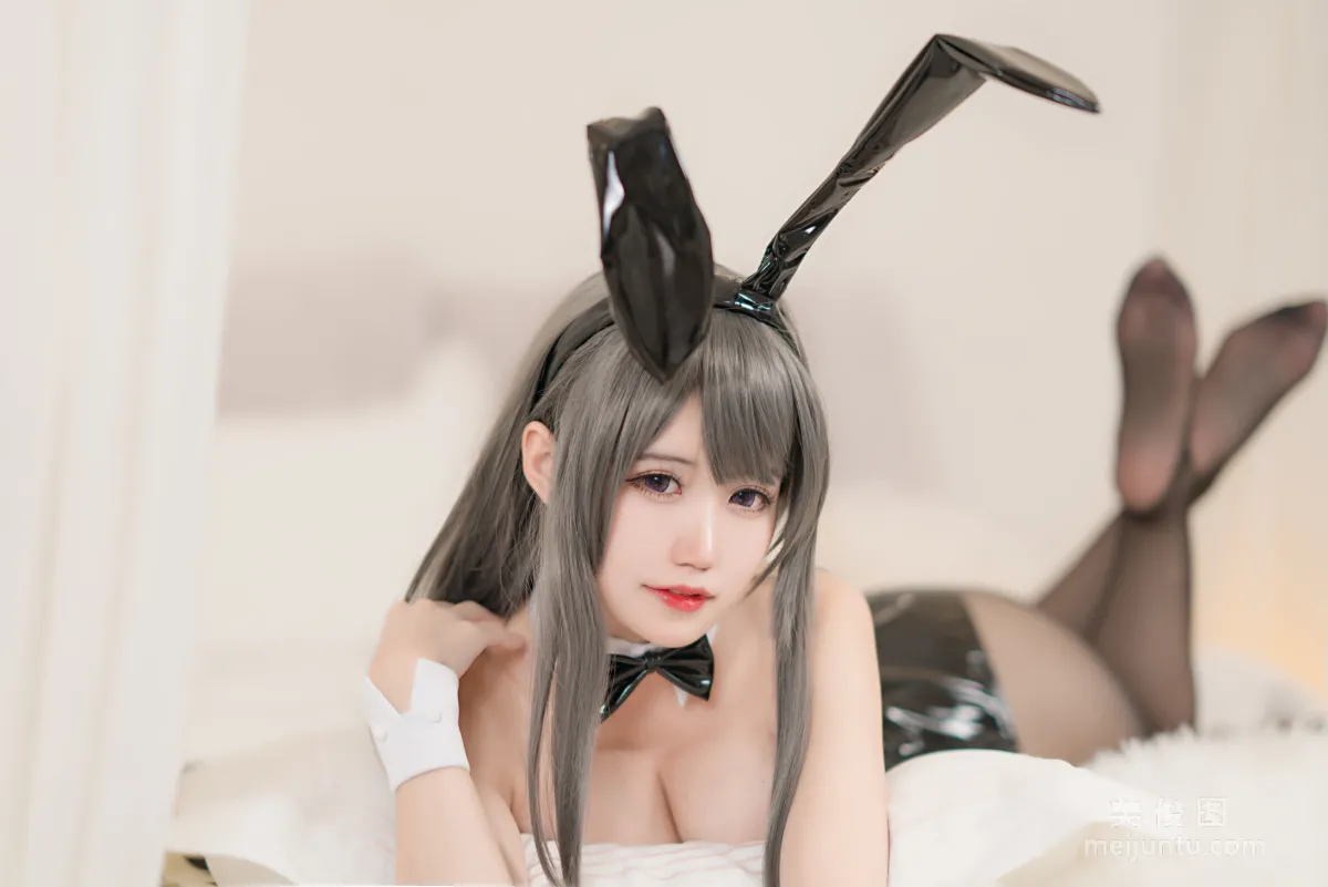 Coser美女小倉千代w 《麻衣兔女郎》 寫真集 20