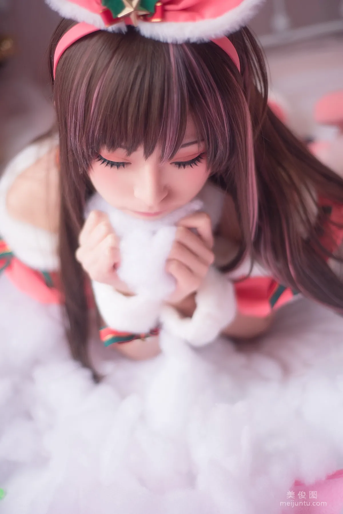 [网红Coser] Kitaro_绮太郎 《圣诞节2》 写真集8