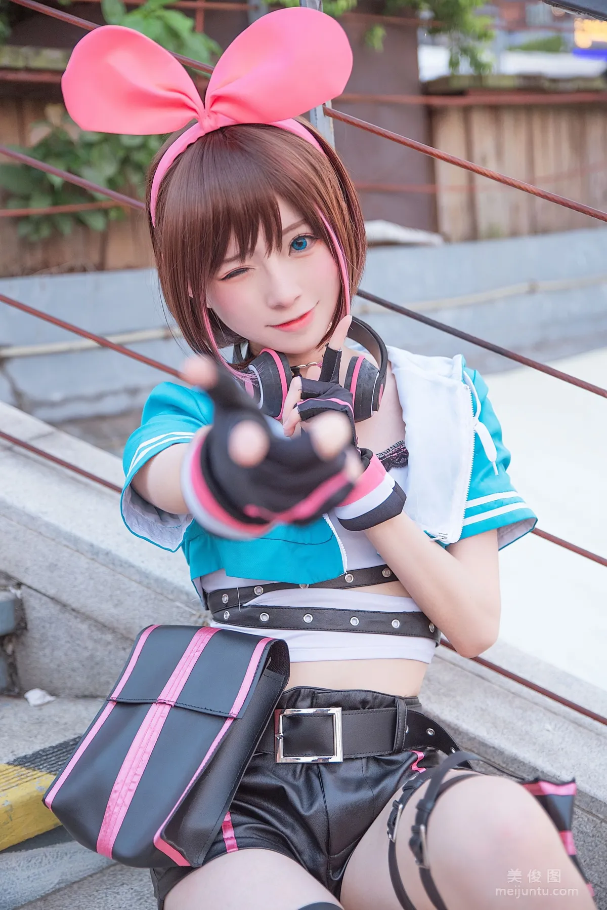 Qi Tailang: Web Idols photo 7