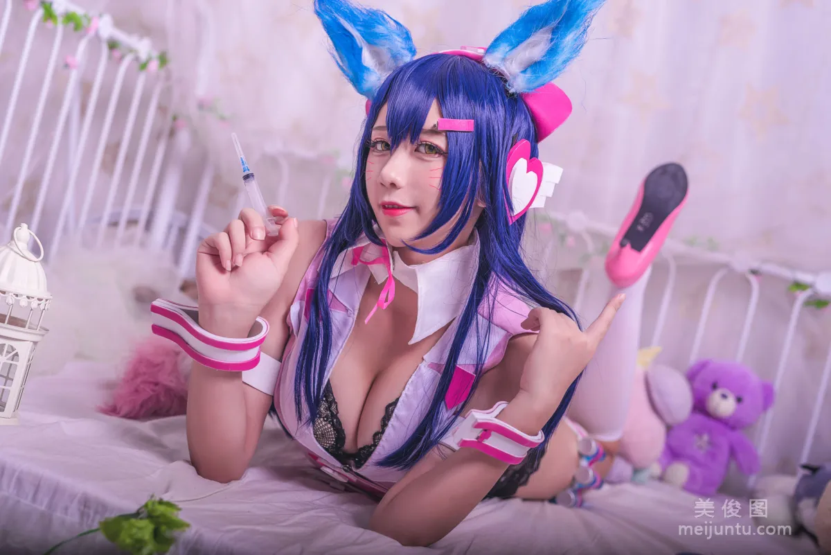 [网红Coser] 九曲Jean 《阿狸护士服》 写真集2
