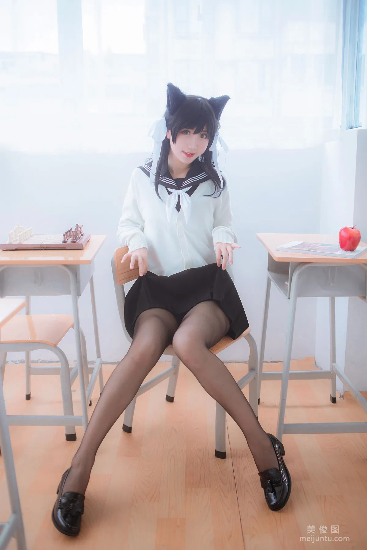 Hei Chuan: Web Idols photo 4