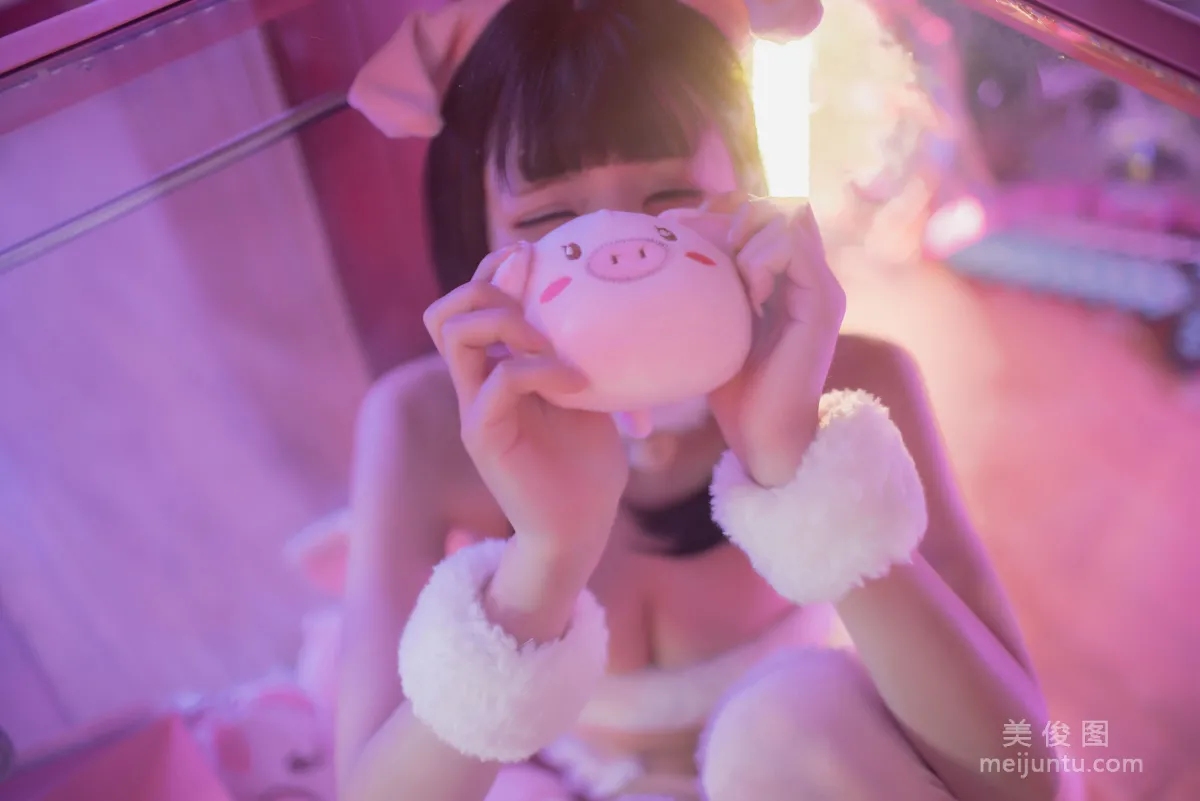 爱老师_PhD 《2018新年猪猪》 写真集6