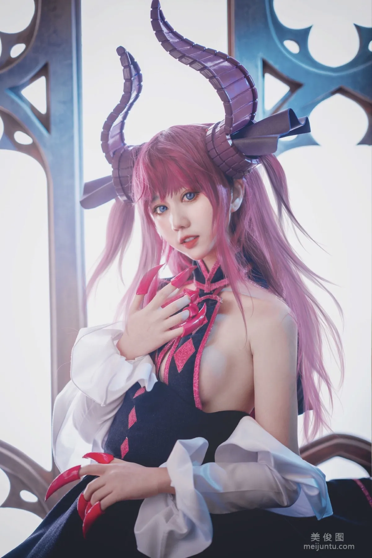 [美女Coser] 姬鏡醬 《龍娘》 寫真集 5