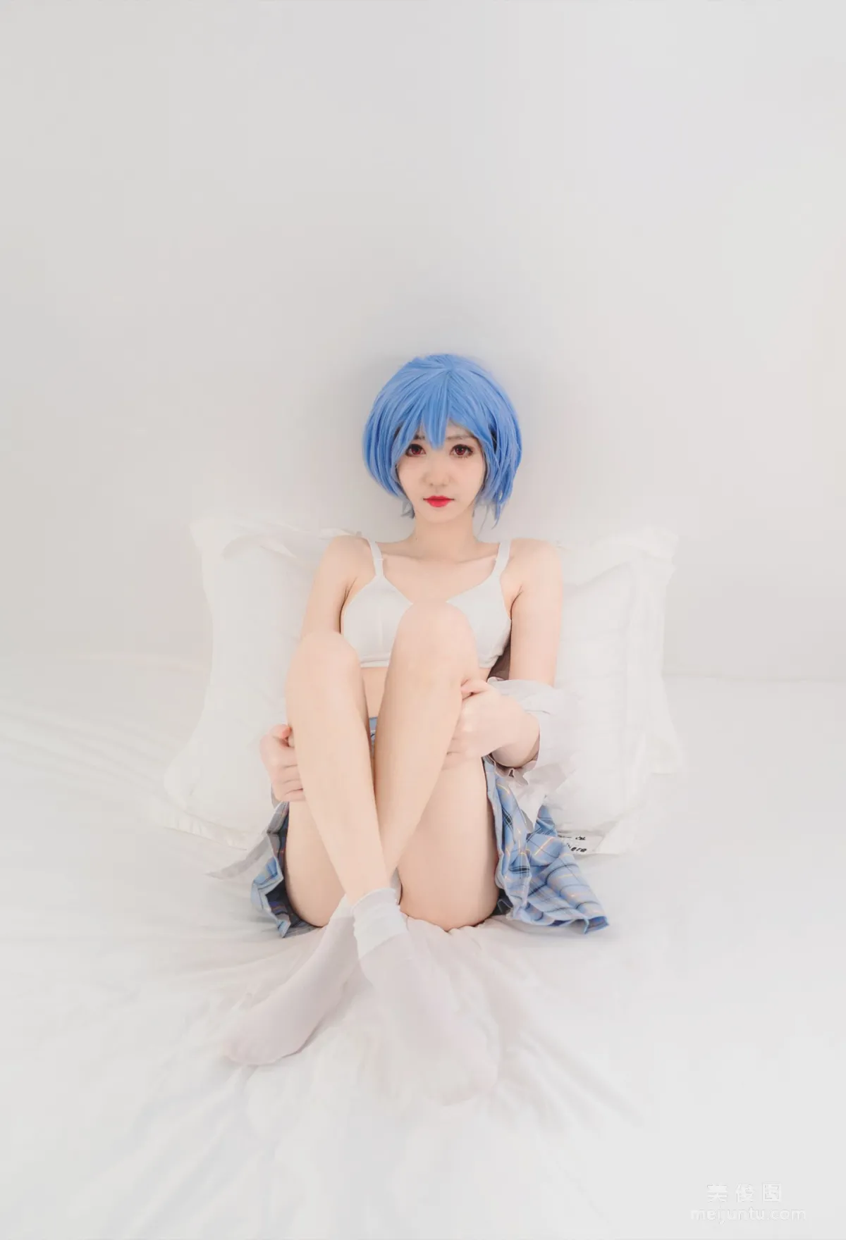 [美女Coser] 南桃Momoko 《绫波麗制服》 寫真集 7