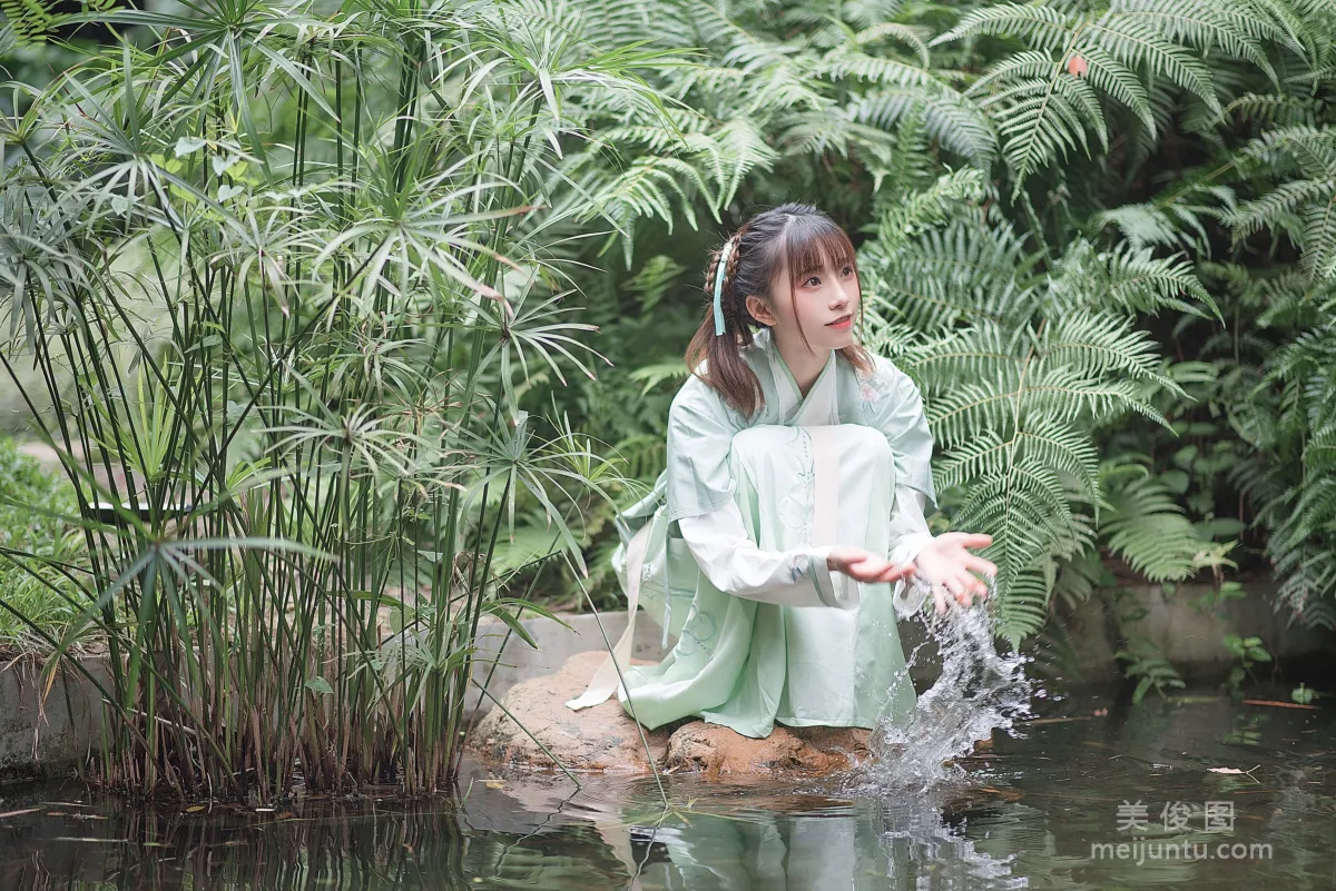 Qi Tailang: Web Idols photo 13