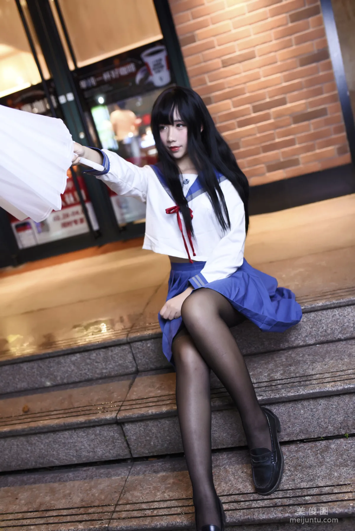 Jiuqu Jean: Web Idols photo 6