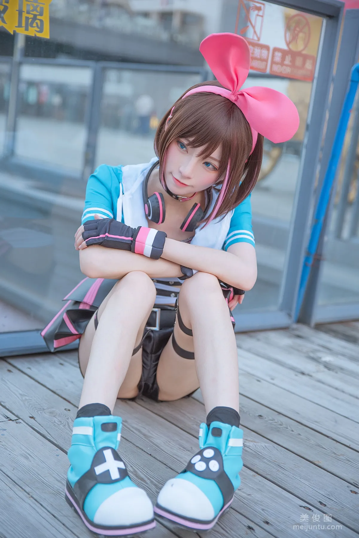 Qi Tailang: Web Idols photo 14
