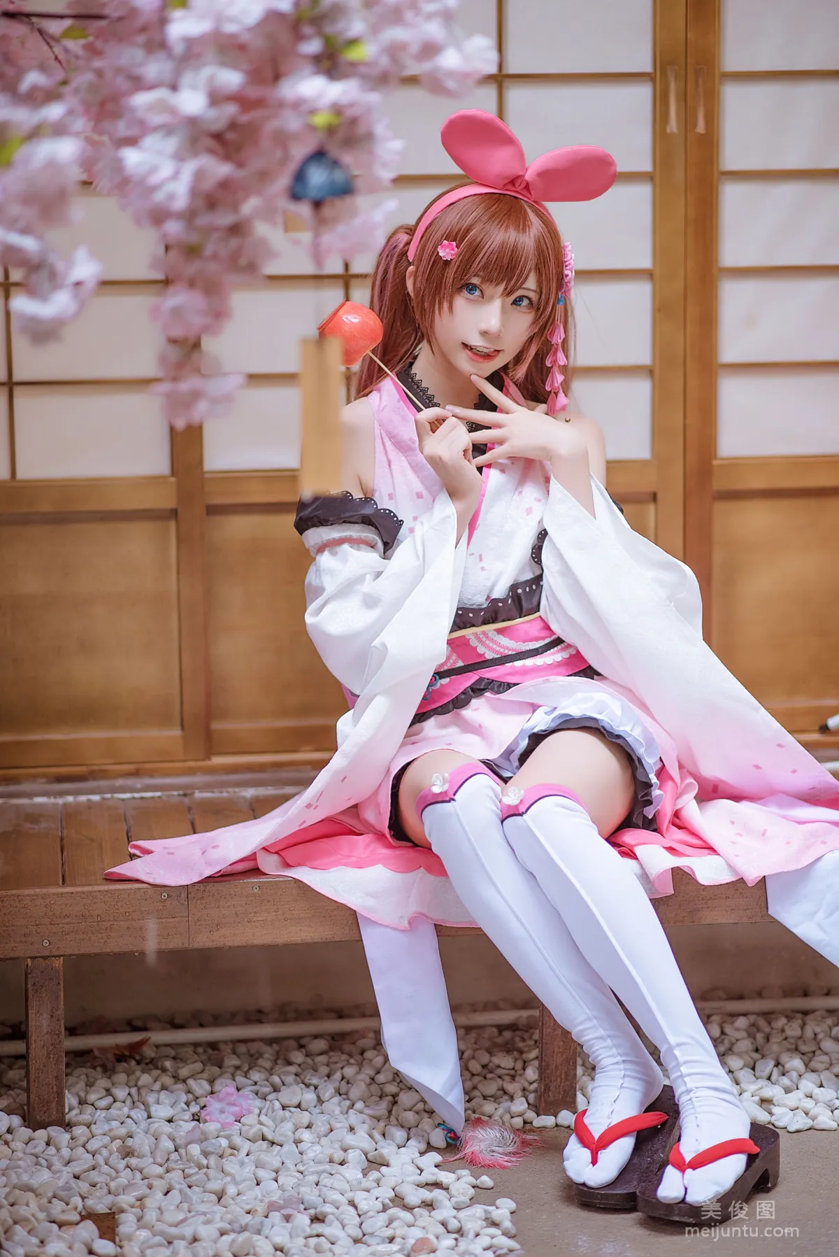Qi Tailang: Web Idols photo 17