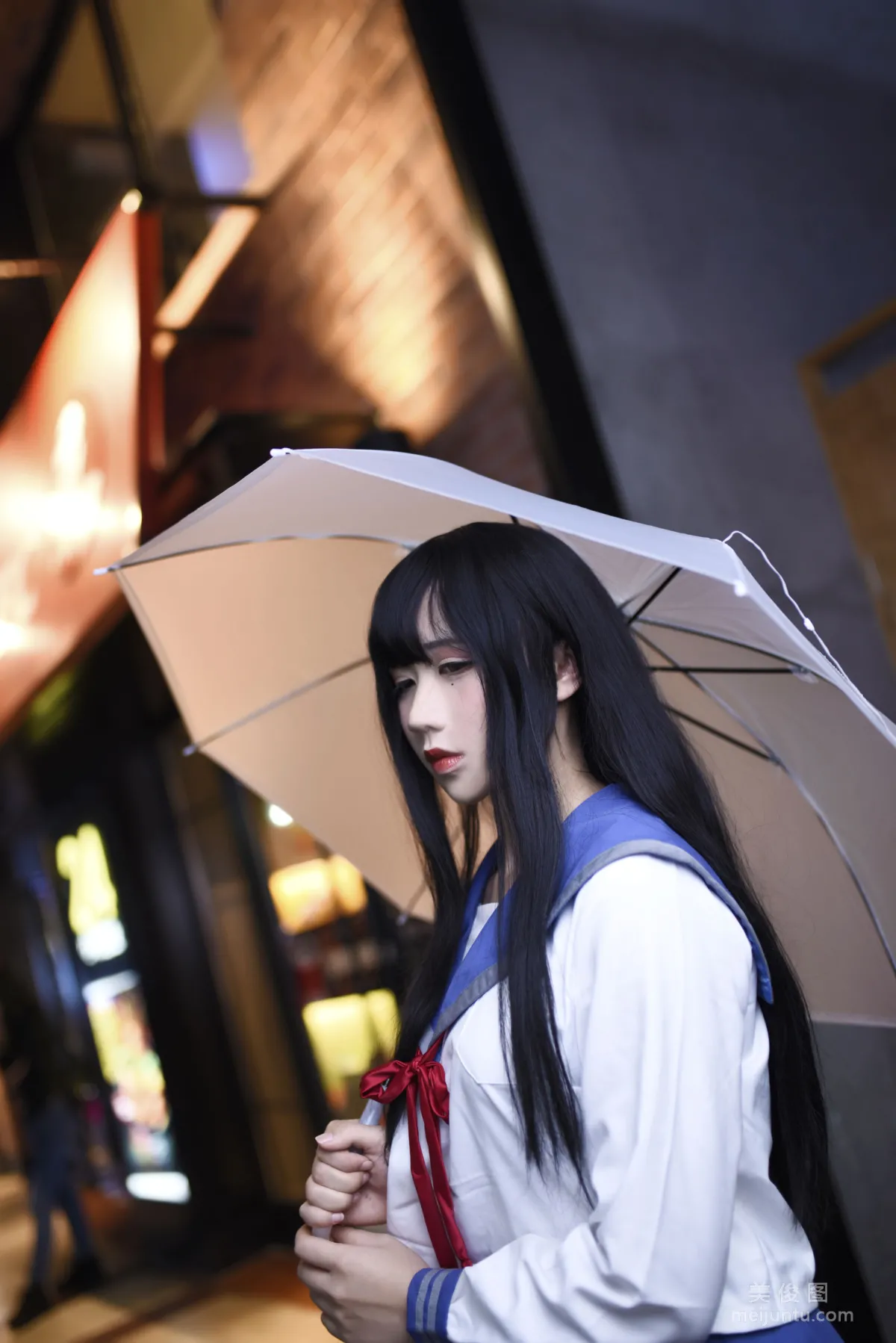 Jiuqu Jean: Web Idols photo 2