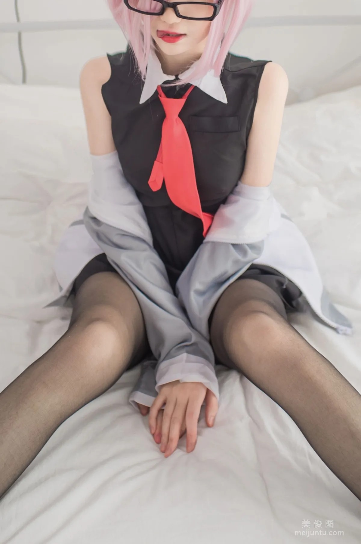Nantao Momoko: Web Idols photo 17