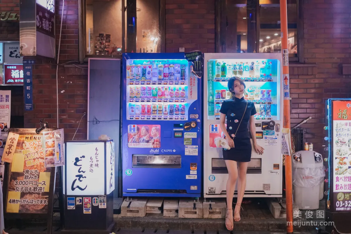 [Coser美女] 黑川 《旗袍》 写真集11