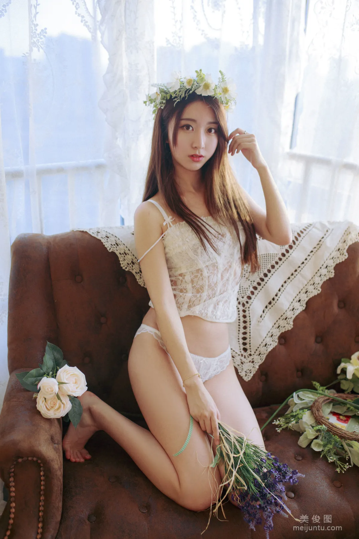 人气Coser美女黑川 《花和夕阳》 写真集33
