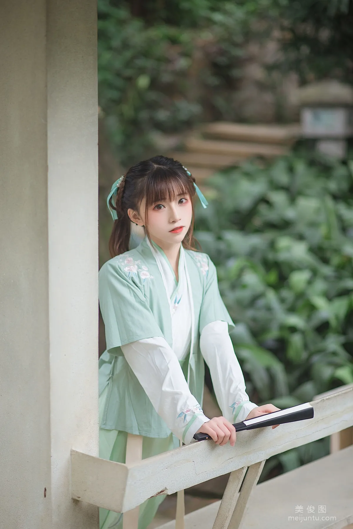 Qi Tailang: Web Idols photo 6