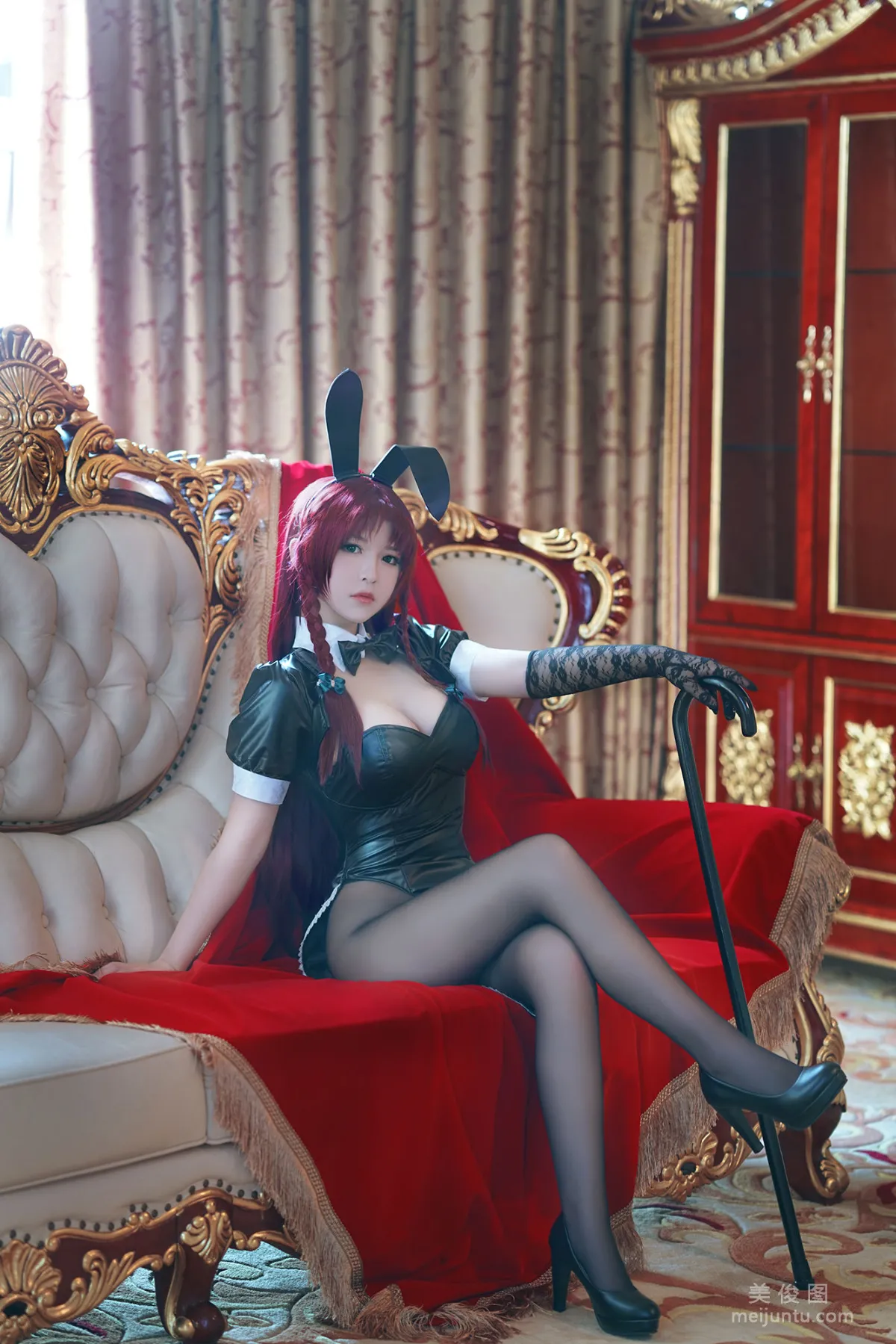 半半子&amp;索索sophia 《東方幻想鄉兔女郎》 寫真集 13