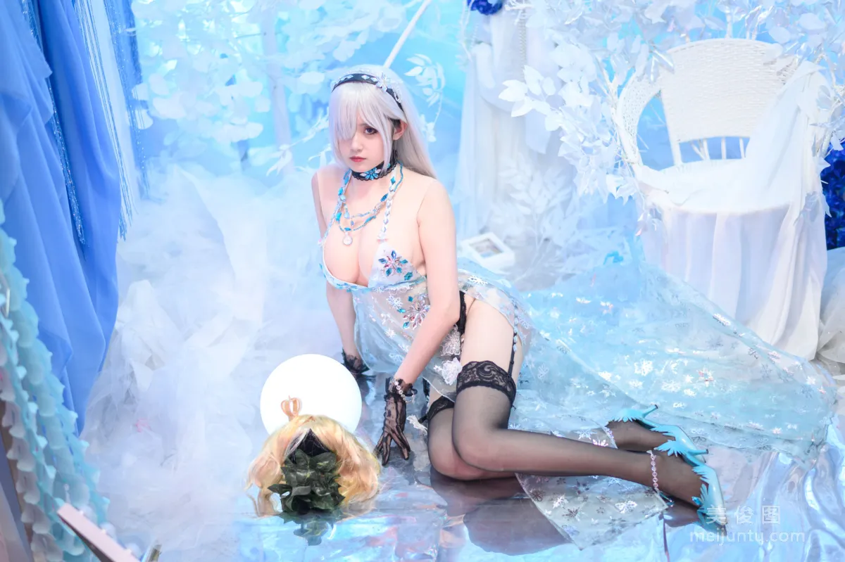 Coser秋楚楚Akisoso 《女皇》 写真集13