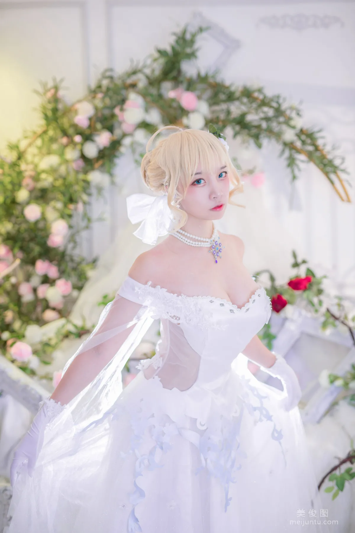 Coser二佐Nisa 《花嫁》 写真集8