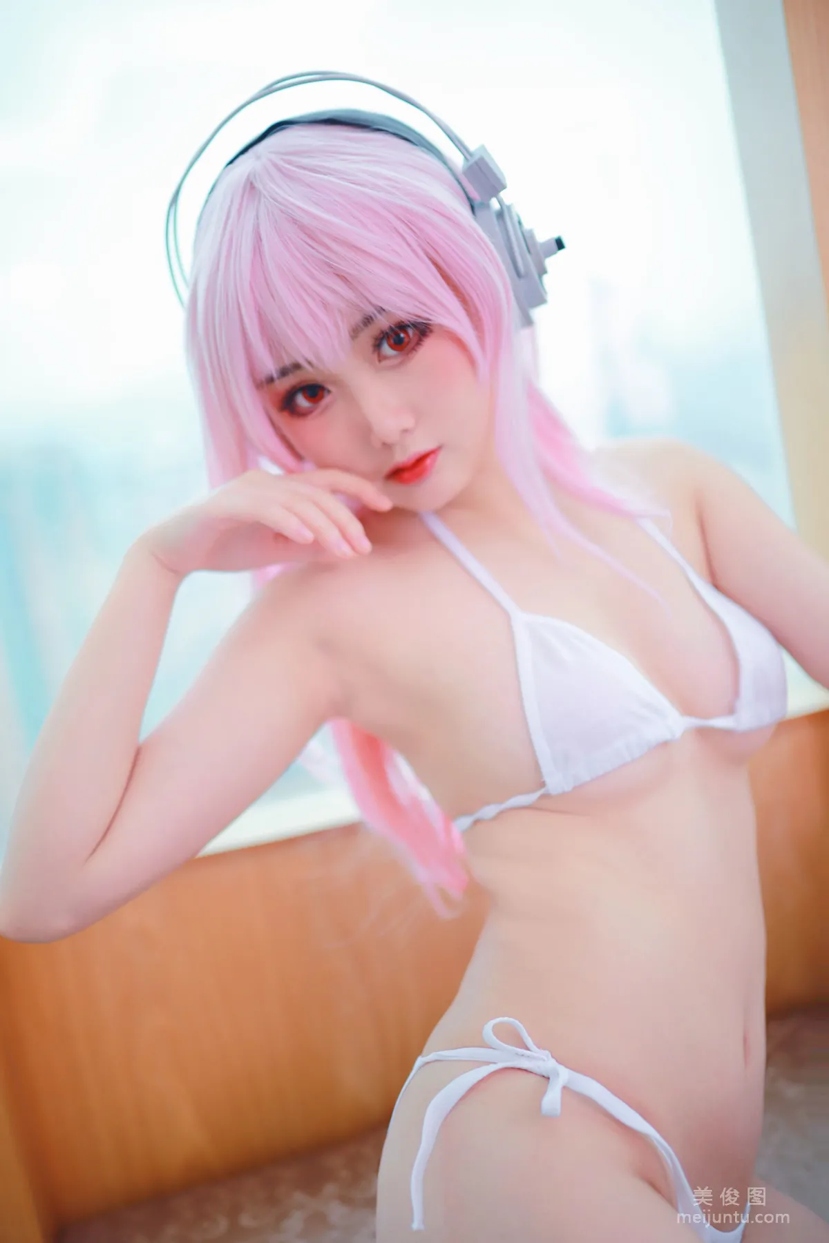 Ninde Dandan: Web Idols photo 24