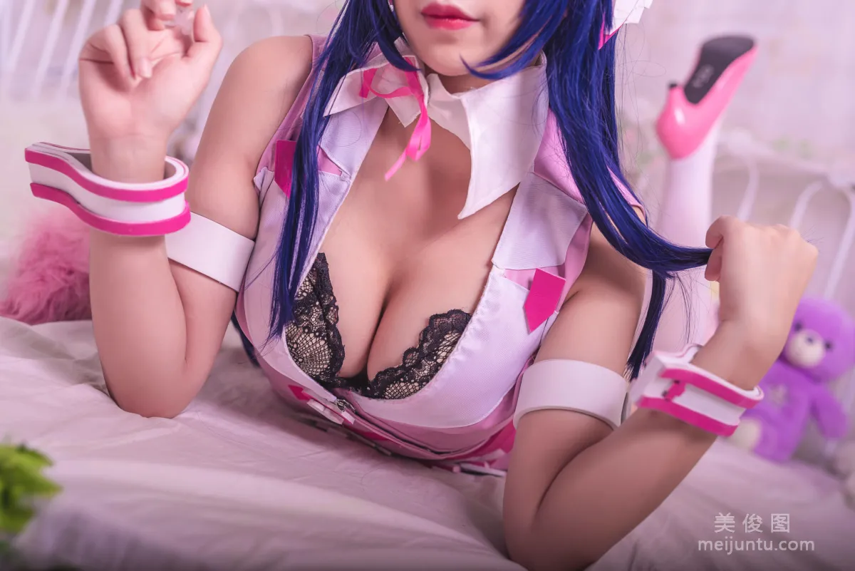 [网红Coser] 九曲Jean 《阿狸护士服》 写真集3
