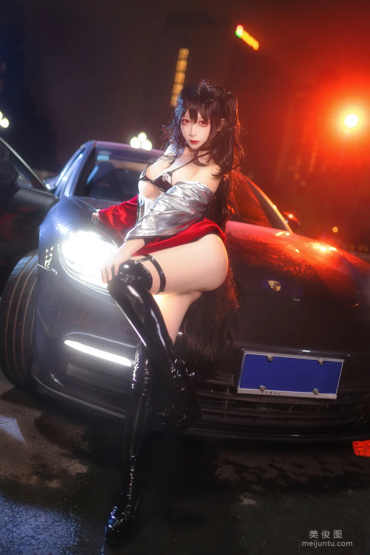 [美女Coser] 櫻落醬w 《大鳳賽車》 寫真集 4