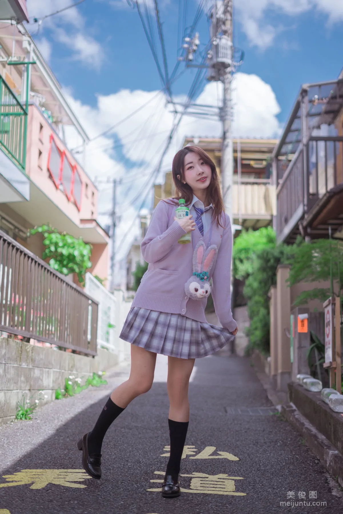 [Coser美女] 黑川 《民宿楼下》 写真集6