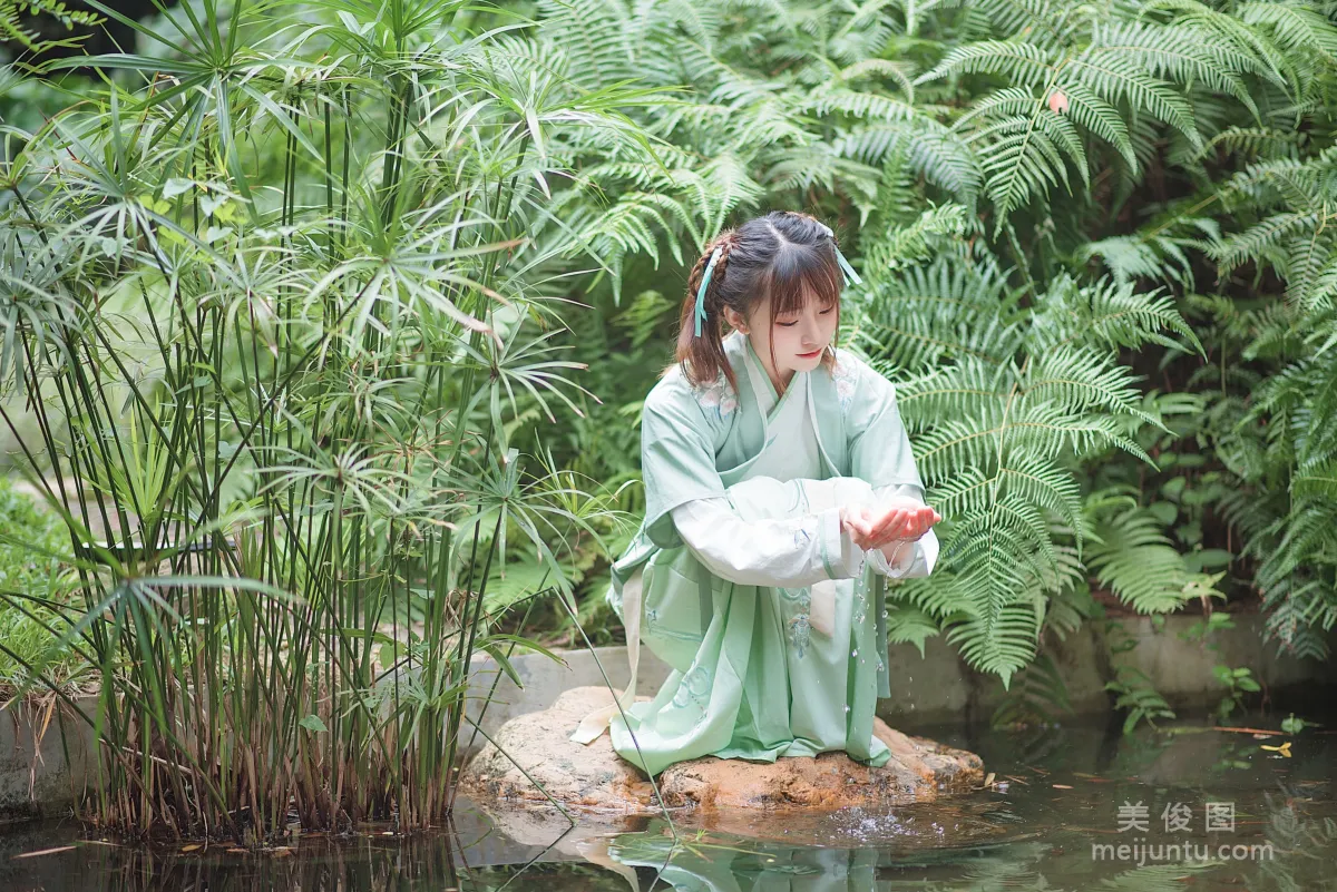 Qi Tailang: Web Idols photo 10