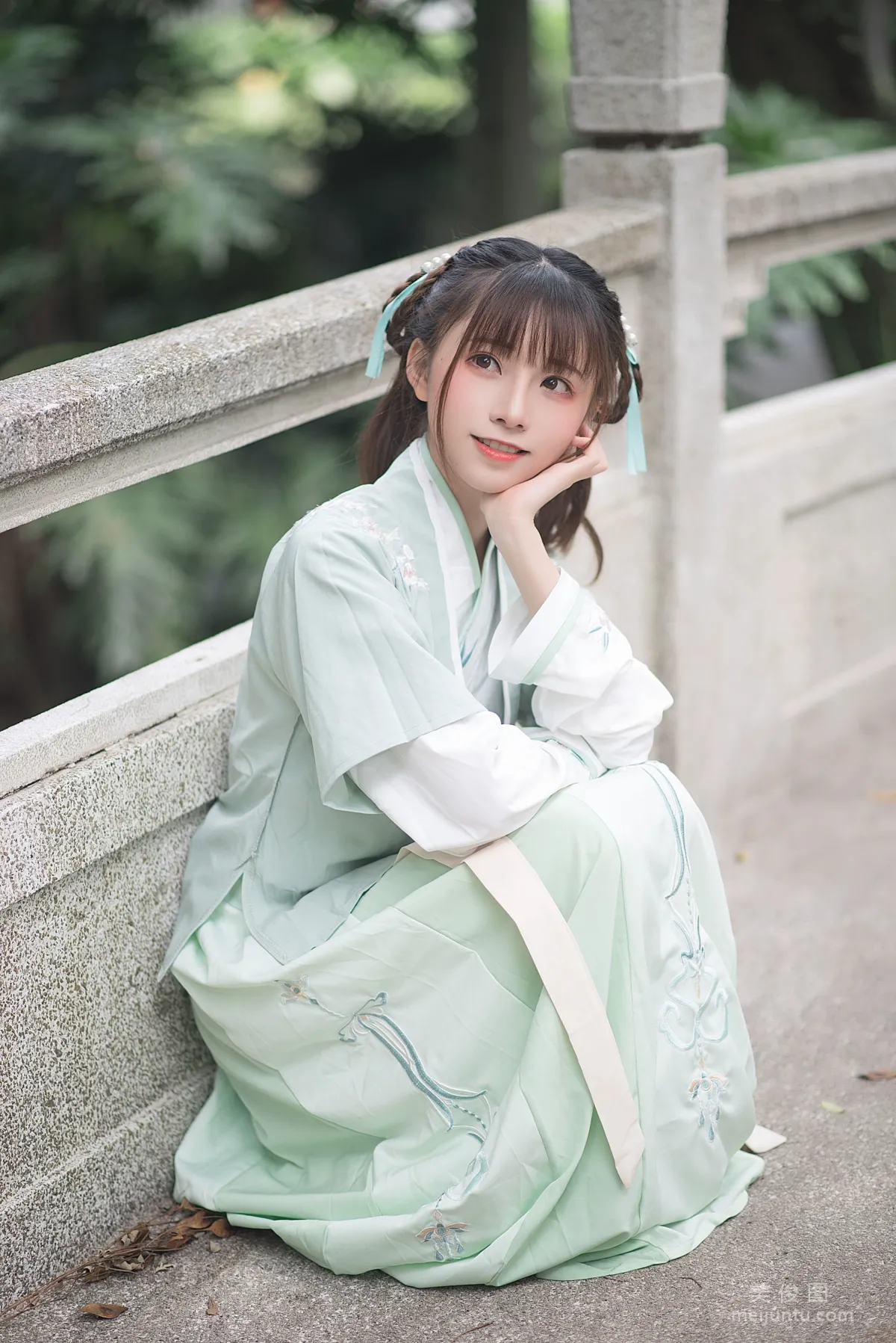 Qi Tailang: Web Idols photo 8