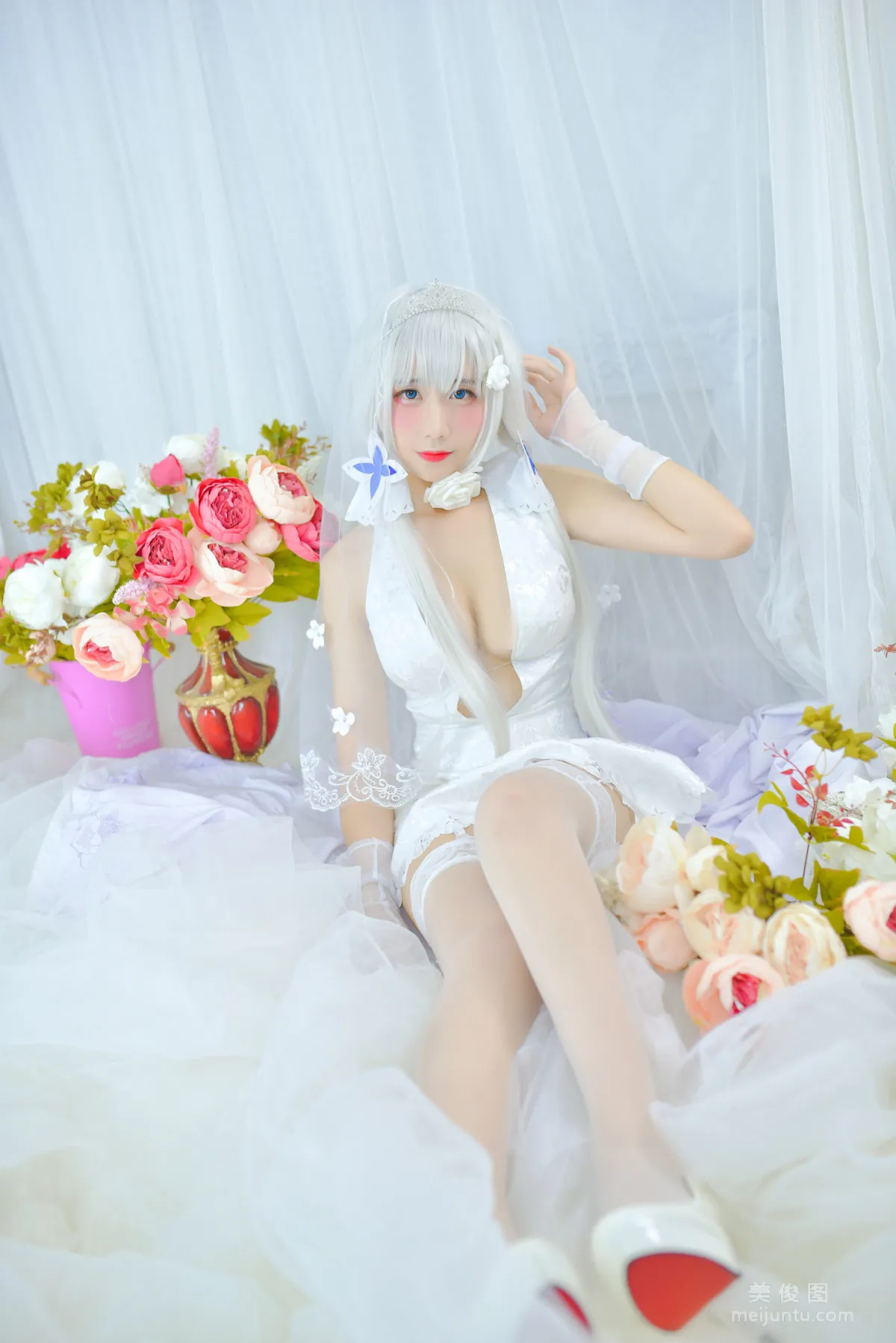 Jiuqu Jean: Web Idols photo 13
