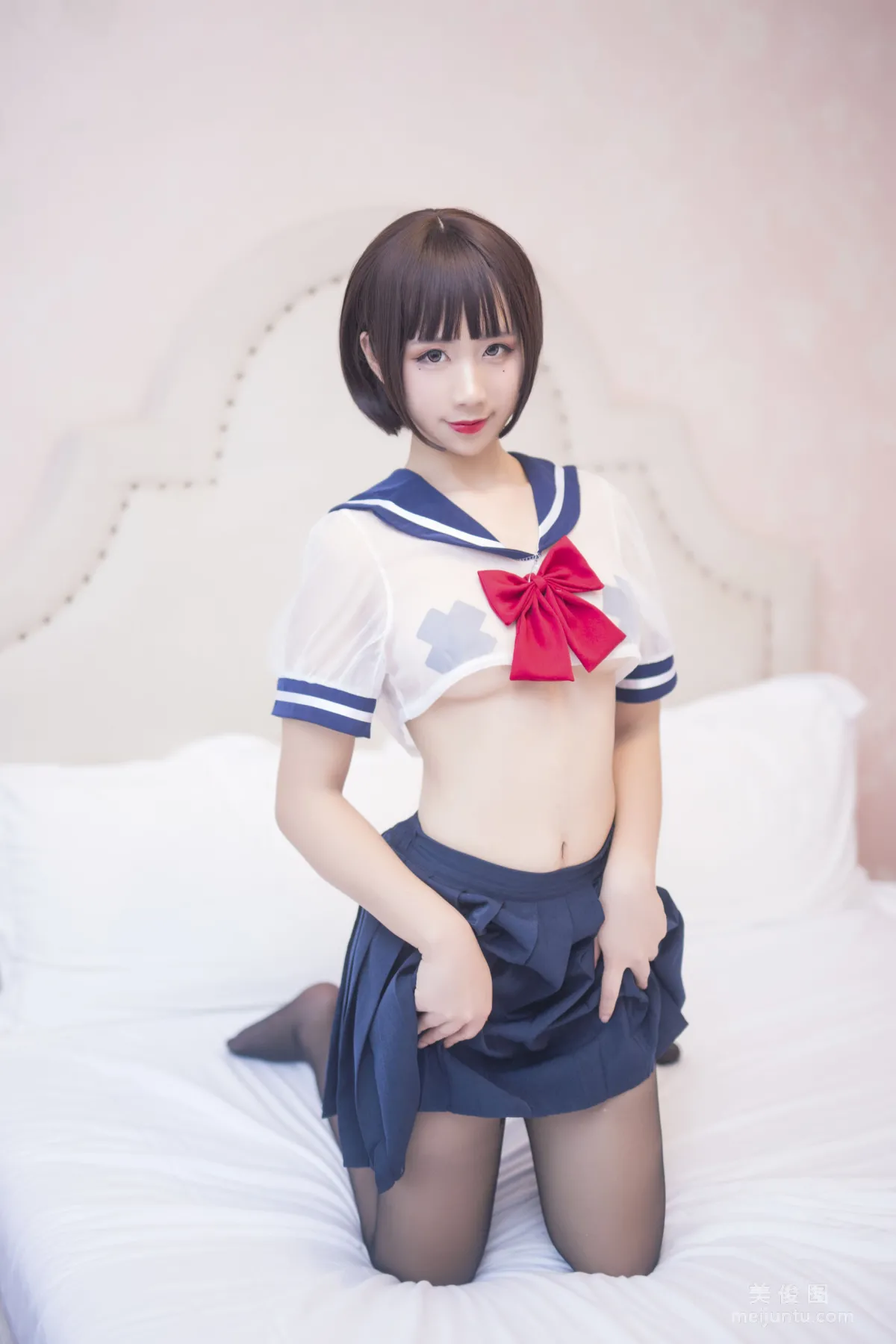 Jiuqu Jean: Web Idols photo 18