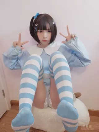 古川kagura 《古鴿幼稚園》 寫真集