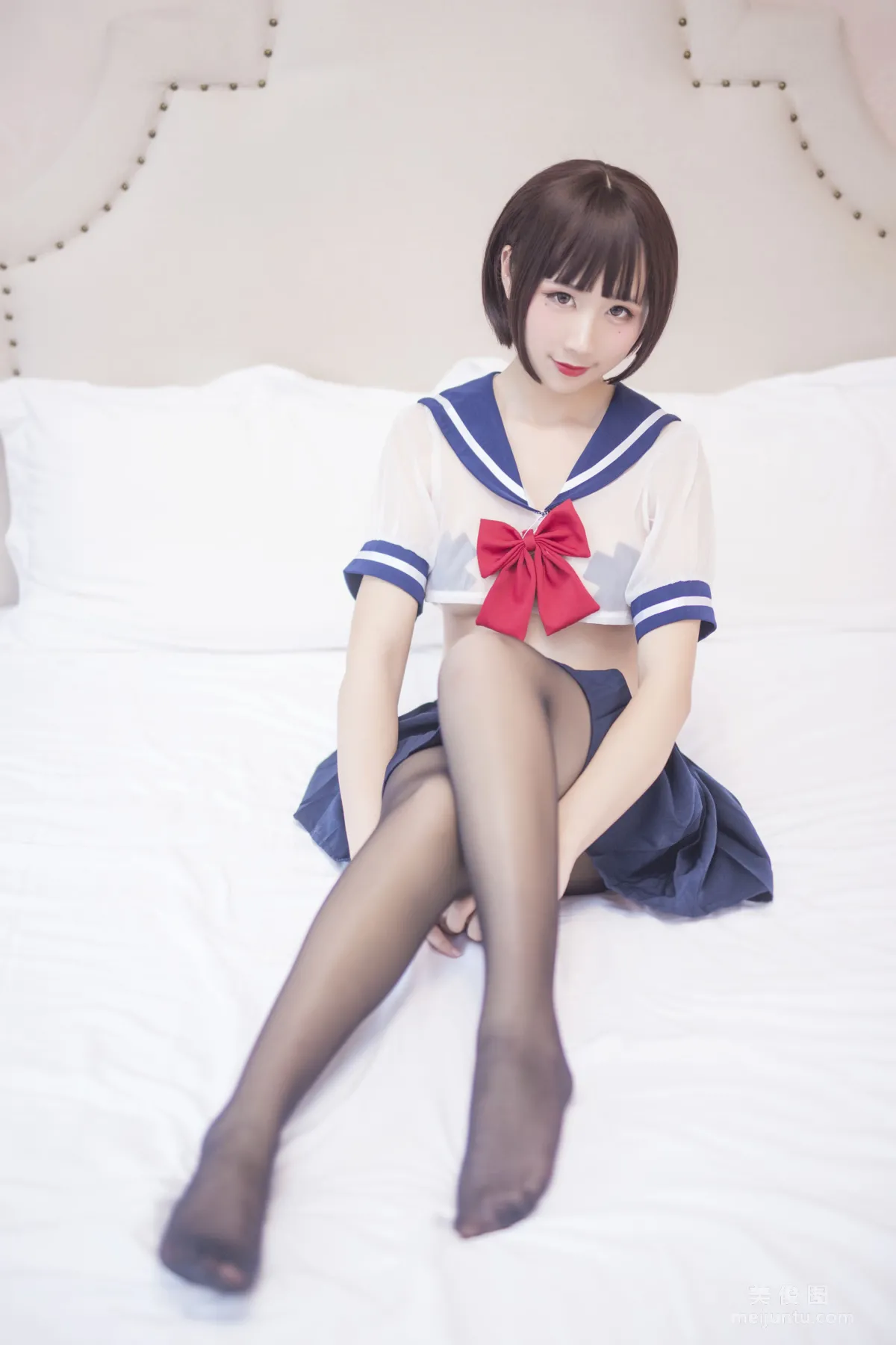 Jiuqu Jean: Web Idols photo 17