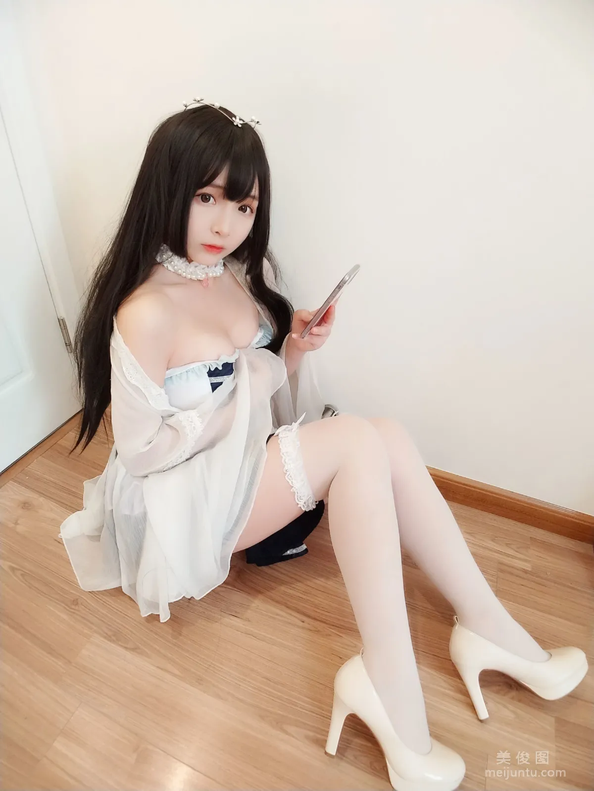 二次元美女古川kagura 《白絲》 寫真集 11