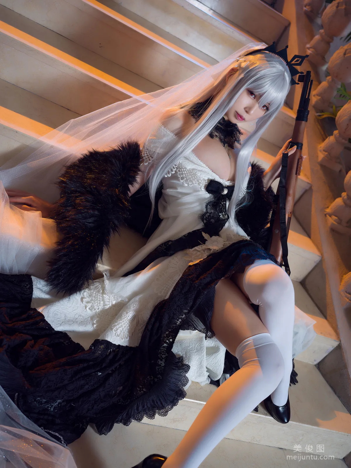 爱老师_PhD 《少女前线 Kar98k》 写真集5