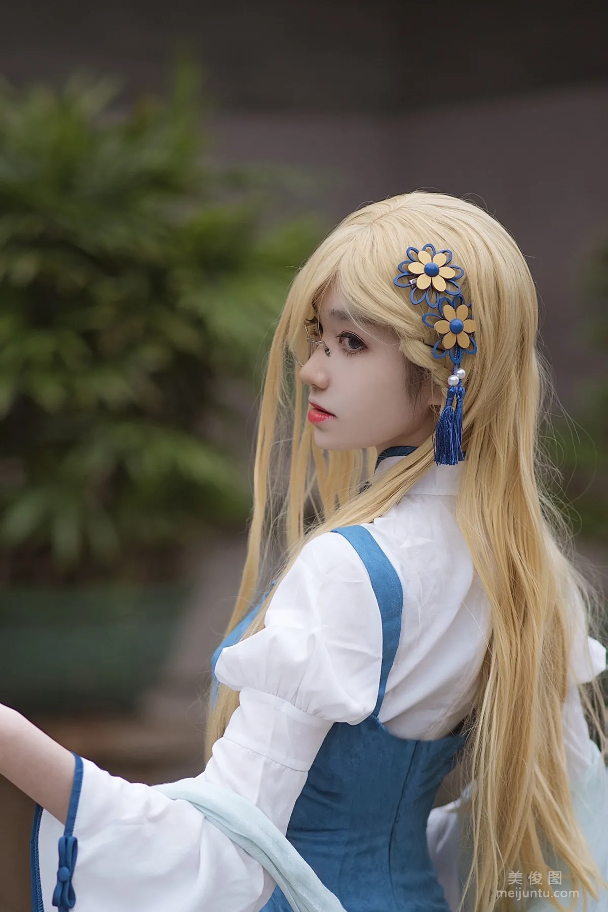 南桃Momoko 《CZ52琉璃唐》 寫真集 1