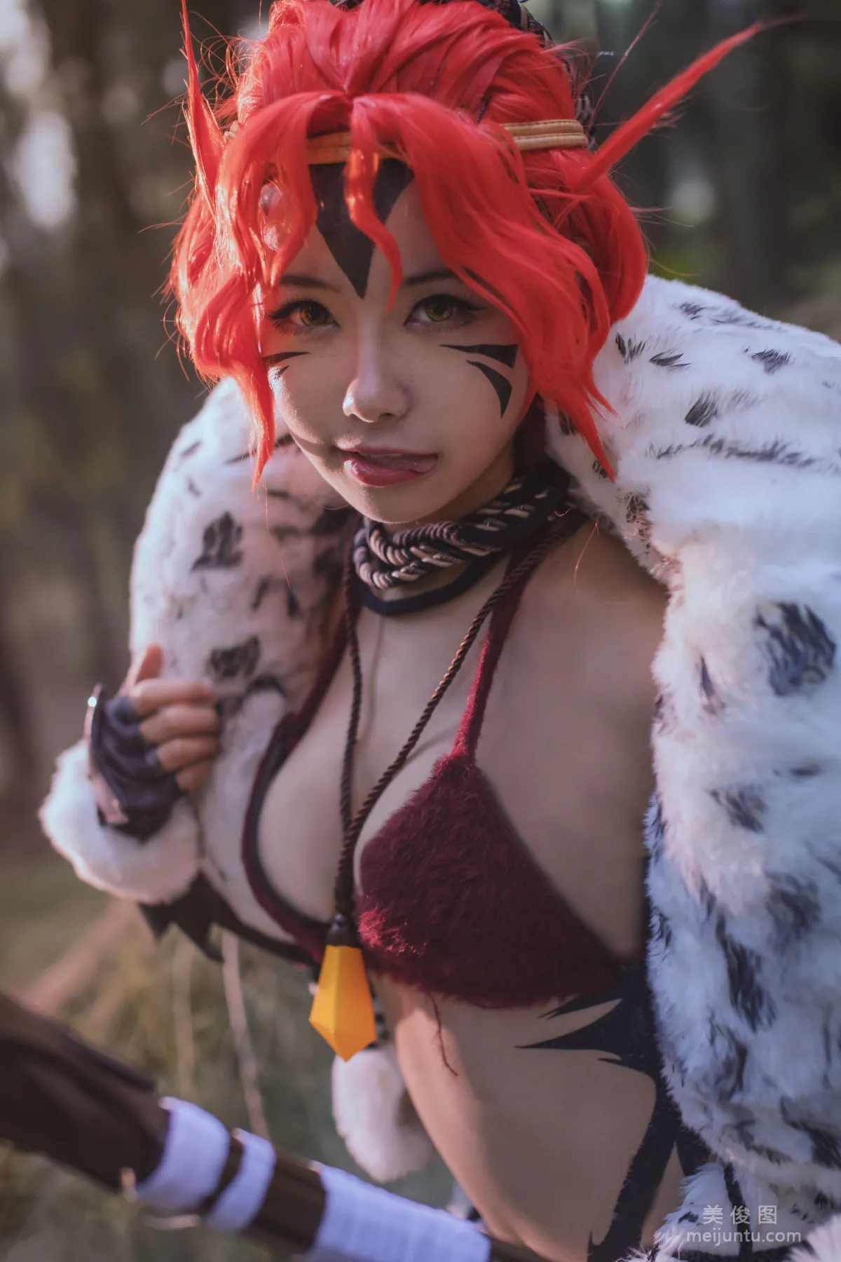 [美女Coser] Momoko葵葵 《龍尼塔》 寫真集 9