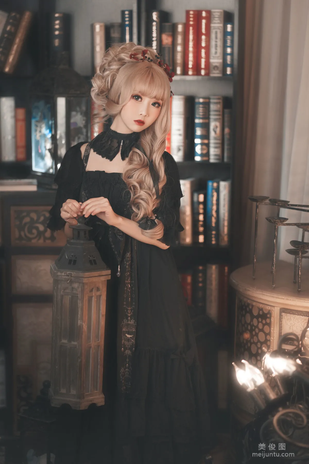 [美女Coser] 面饼仙儿 《十六夜颂歌》 写真集2