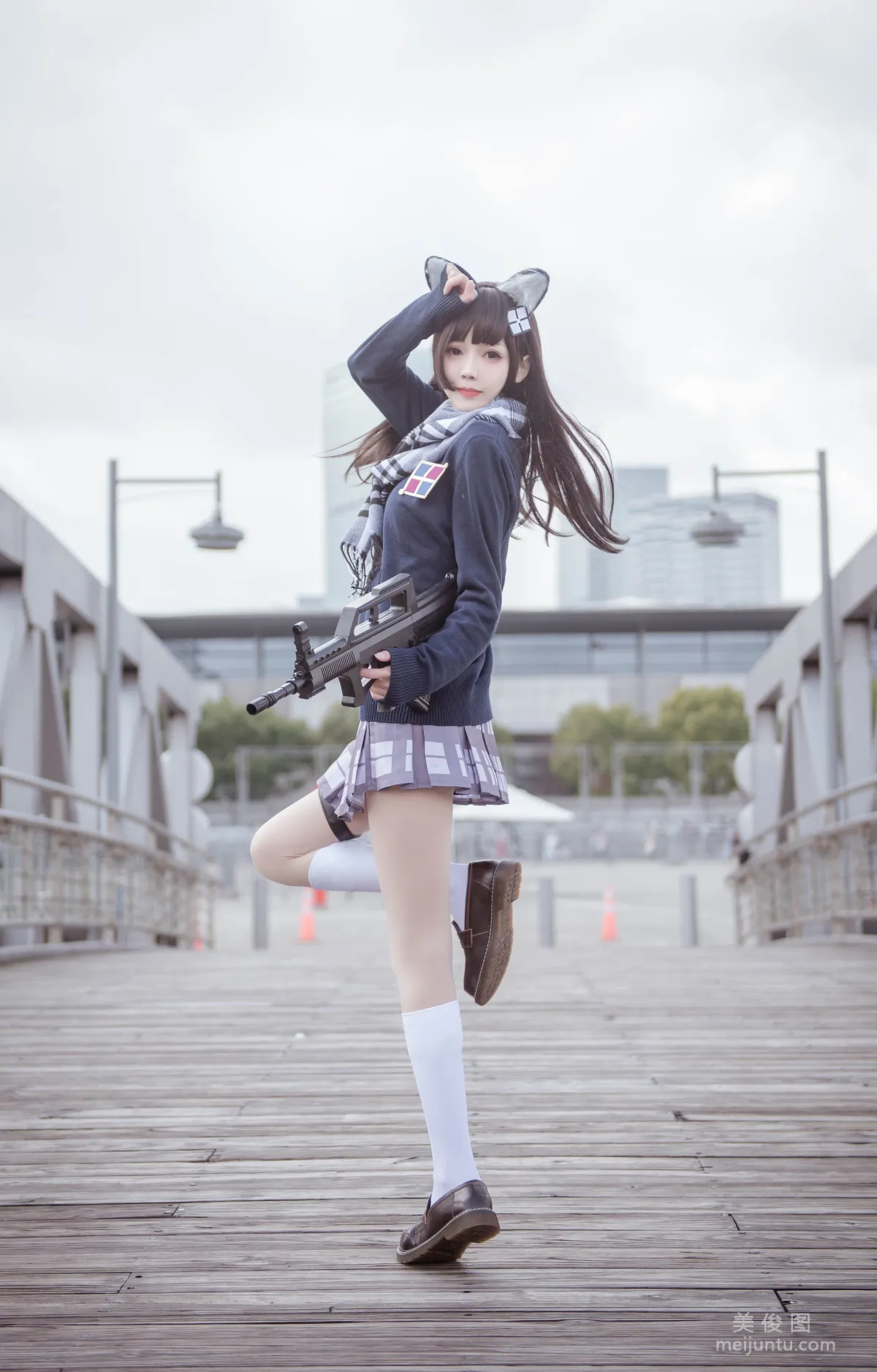 [美女Coser] 你的负卿 《95制服》 写真集14