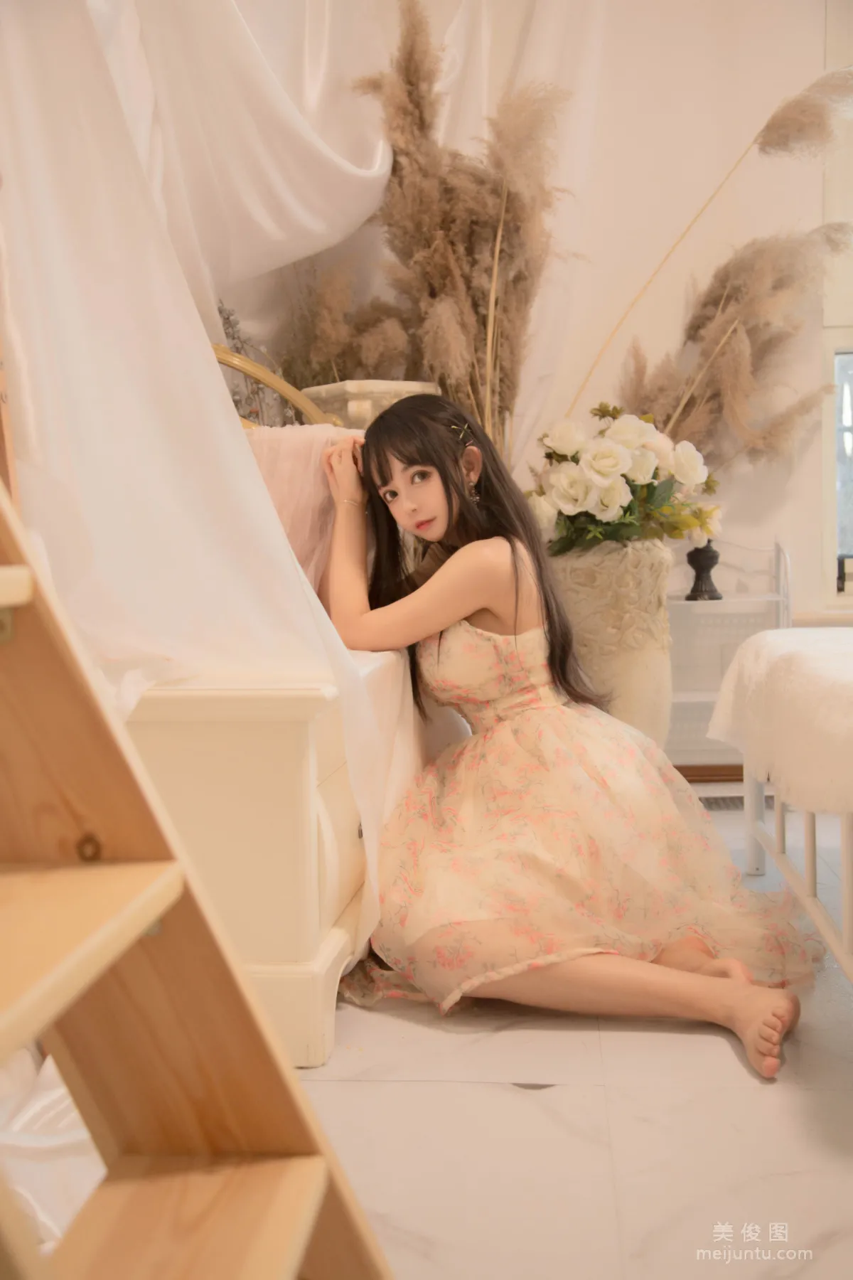 大眼Coser黑貓貓OvO 《good morning + good night》 寫真集 16