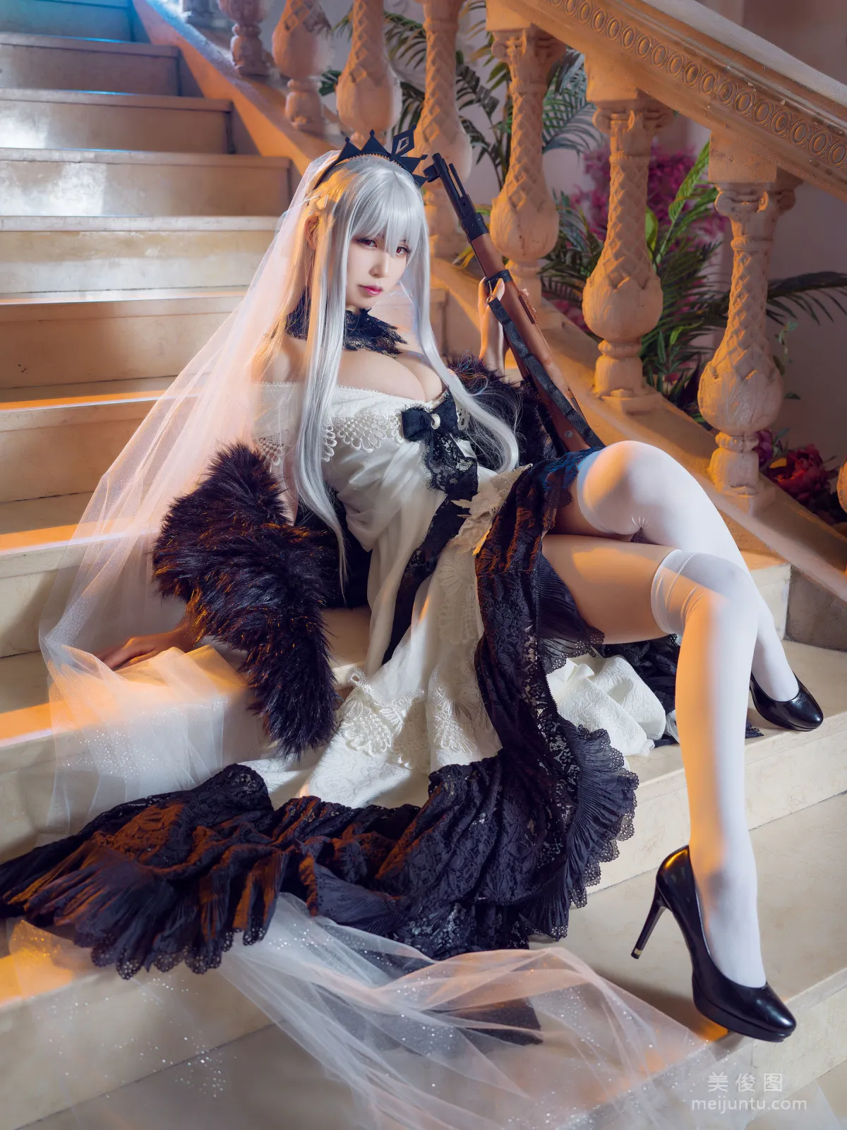 爱老师_PhD 《少女前线 Kar98k》 写真集4