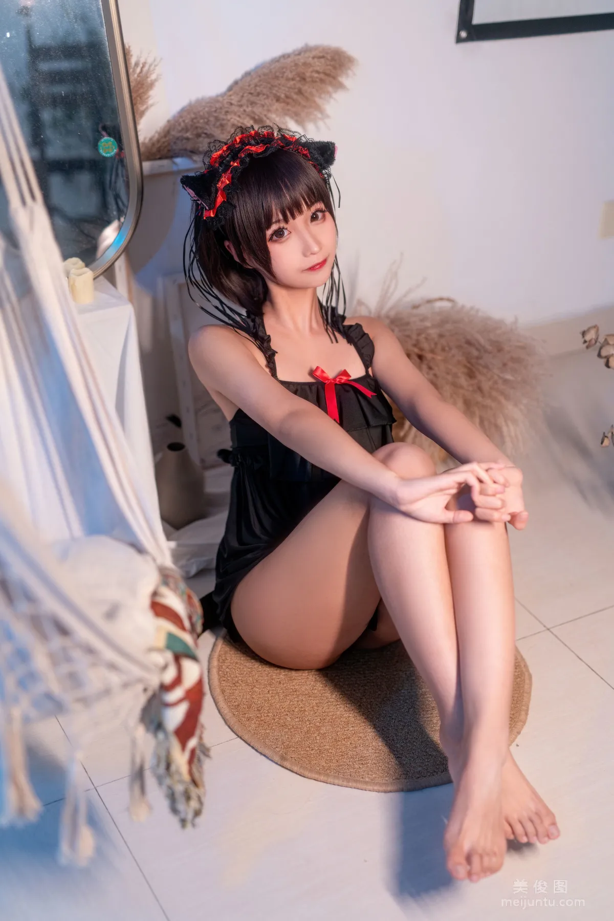 蠢沫沫 《黑睡裙》 写真集20