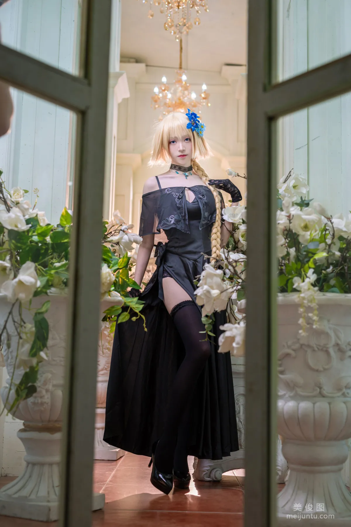 Qingqingzi Js: Web Idols photo 2
