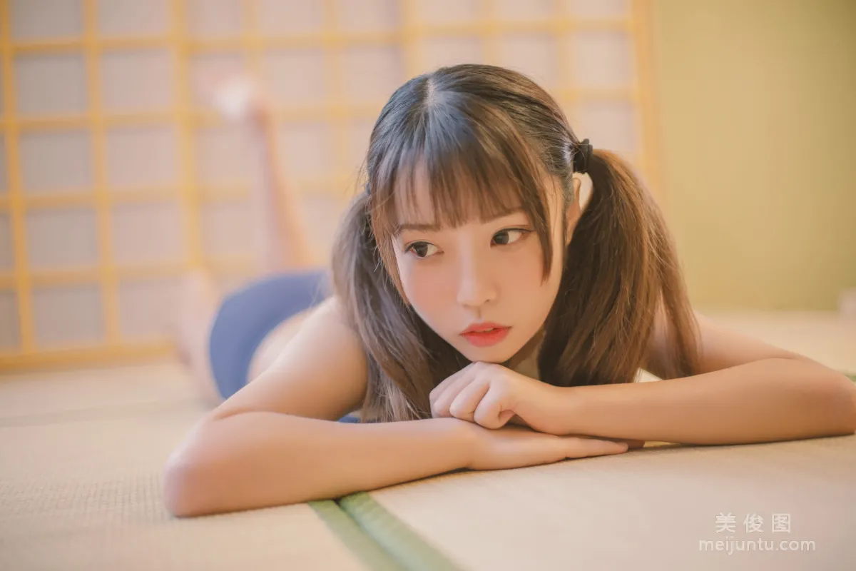 白易子教主 《H系》 写真集6