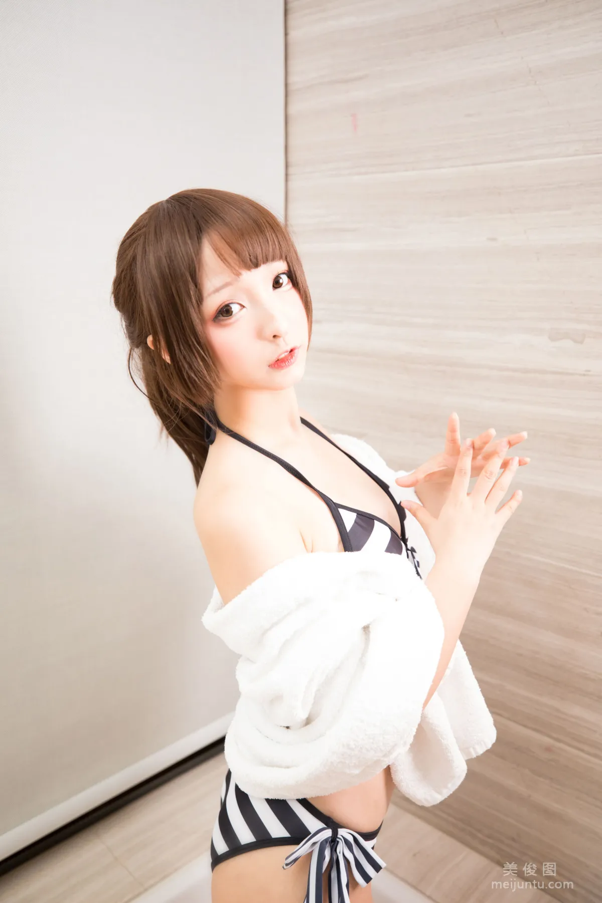 Shenle Banzhen Dong, To Your World, Photo Set photo 148