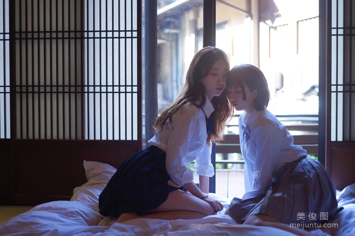 Coser黑川&amp;淺野菌子 《少女心事2》 寫真集 3