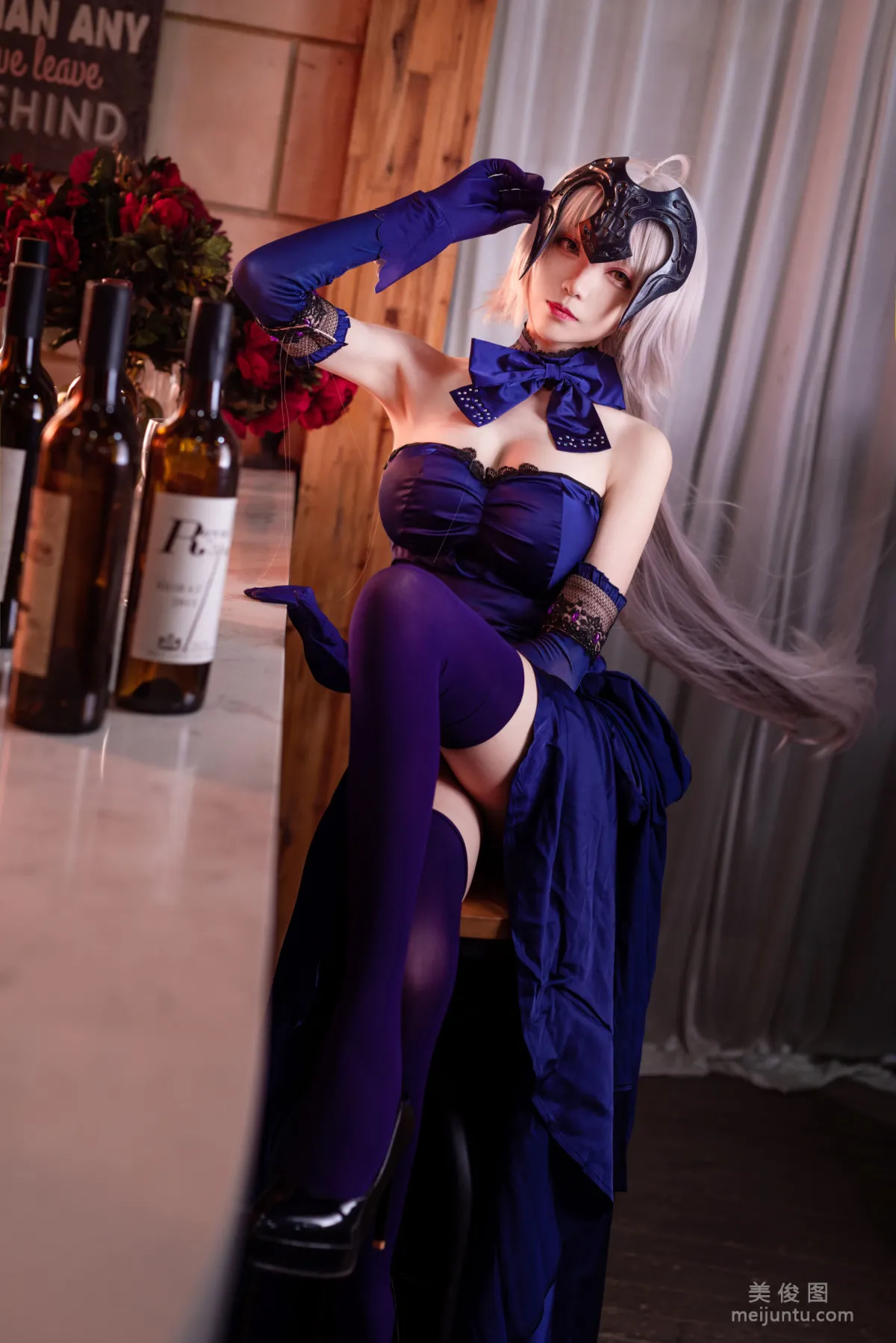 Qingqingzi Js: Web Idols photo 1