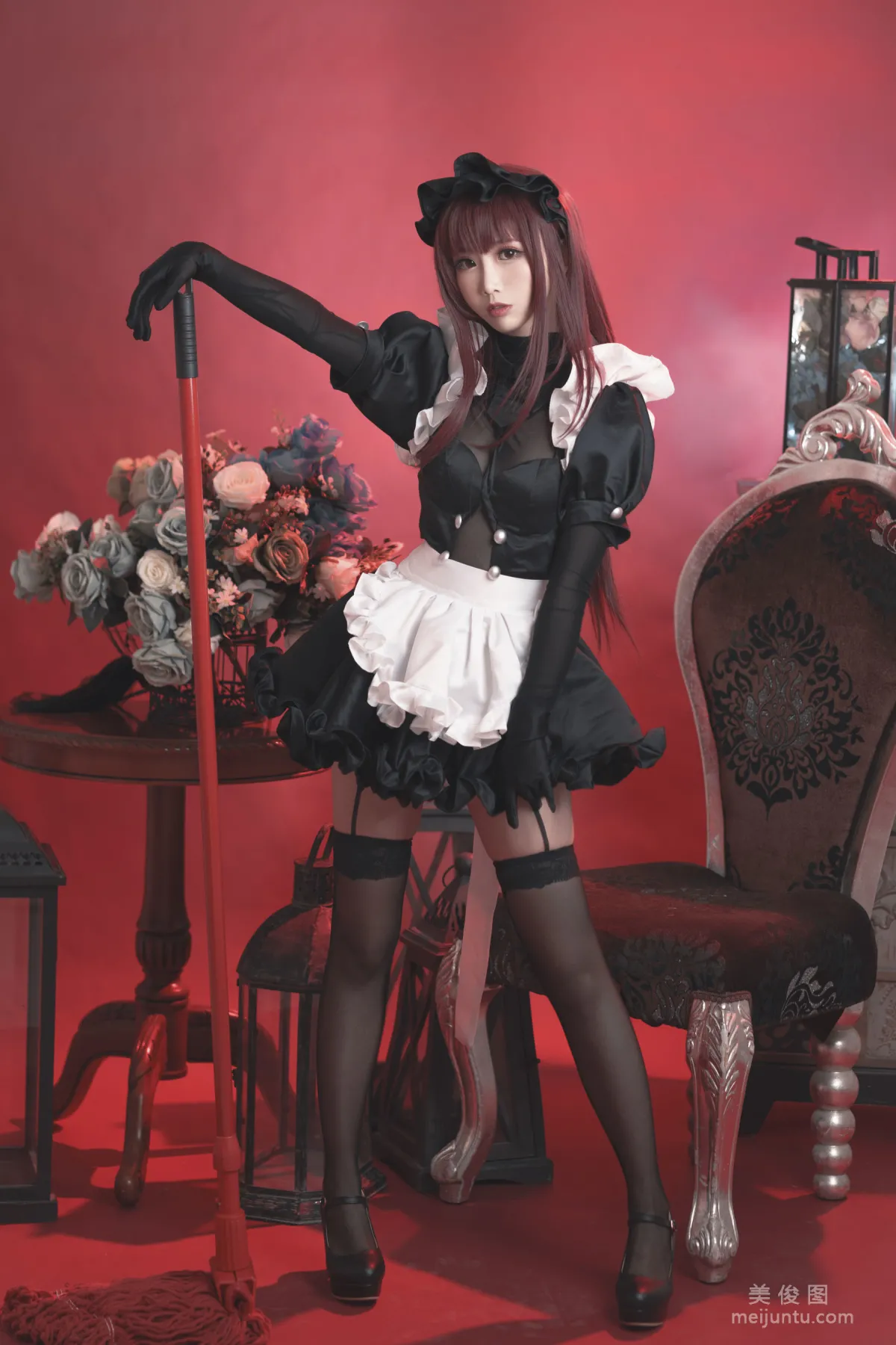 美女Coser面饼仙儿 《斯卡哈女仆》 写真集1
