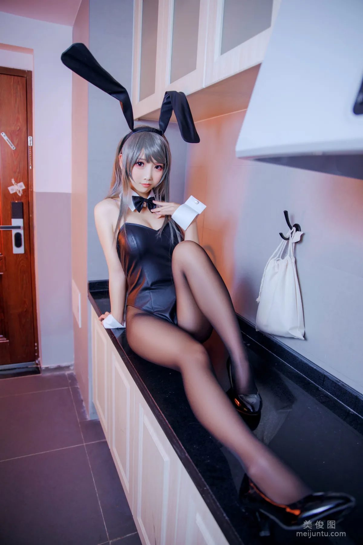 Mianbing Xianer: Web Idols photo 8