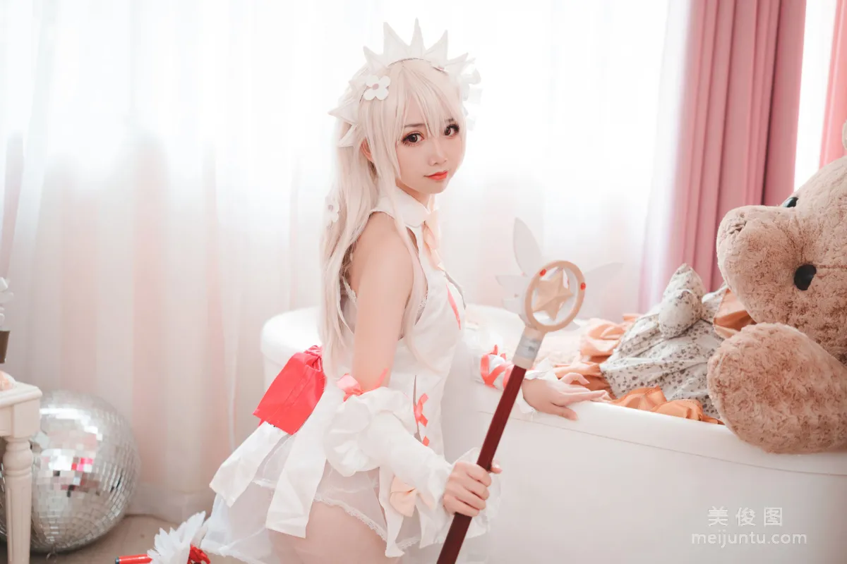 Coser面饼仙儿 《伊莉亚》 写真集9