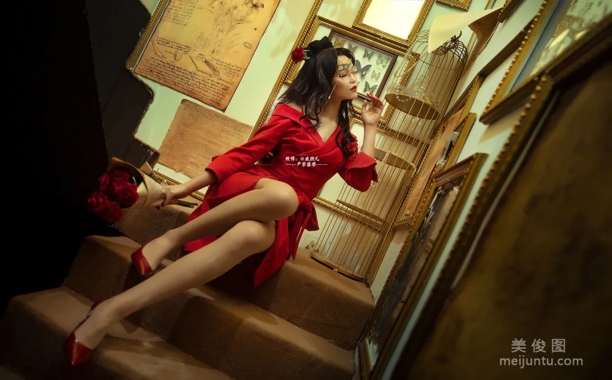 Qi Guer: Web Idols photo 9