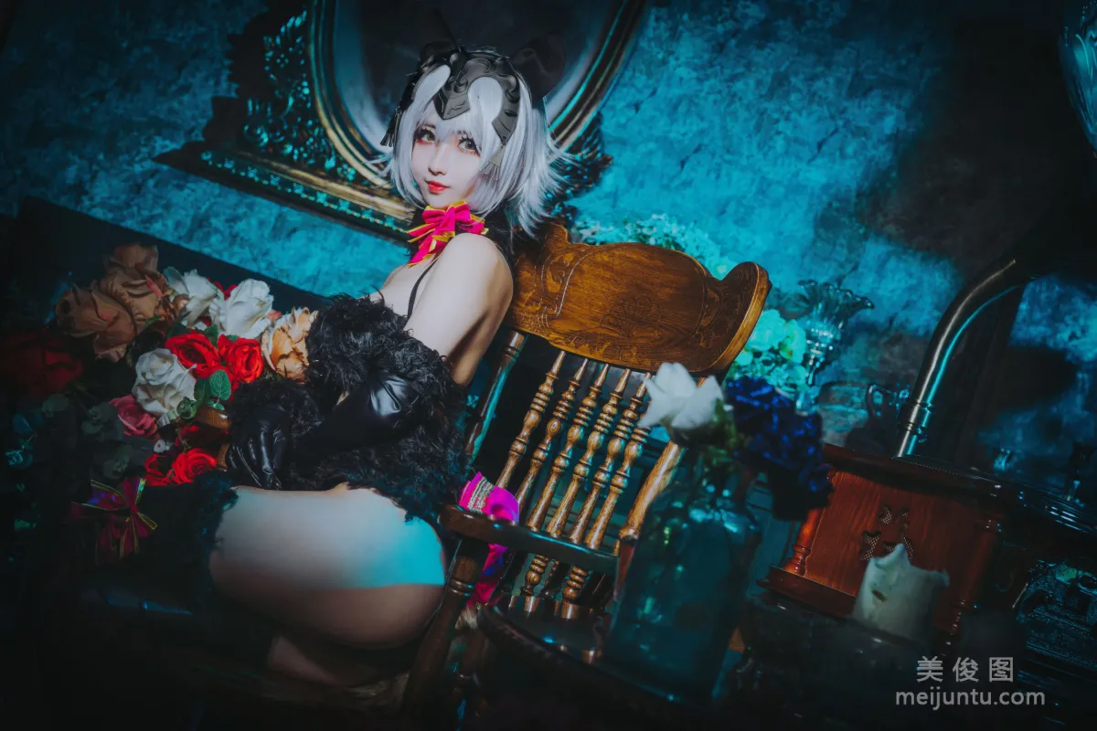 COS Beauty rioko Liang Liangzi, Black Joan of Arc Photo Set photo 3