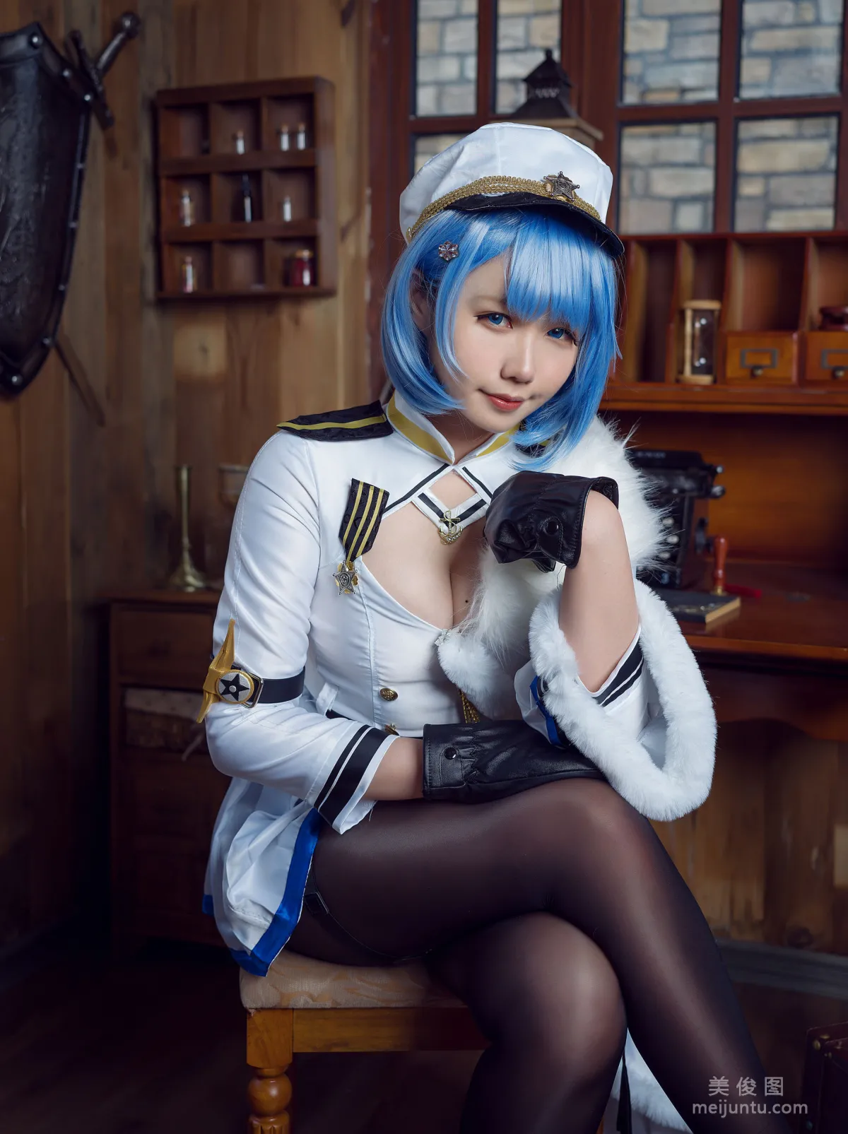 网红Coser麻花麻花酱 《恰巴》 写真集9